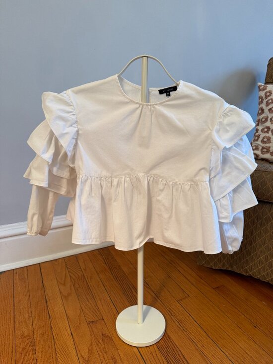 En Saison Tops - En Saison Ruffle Top